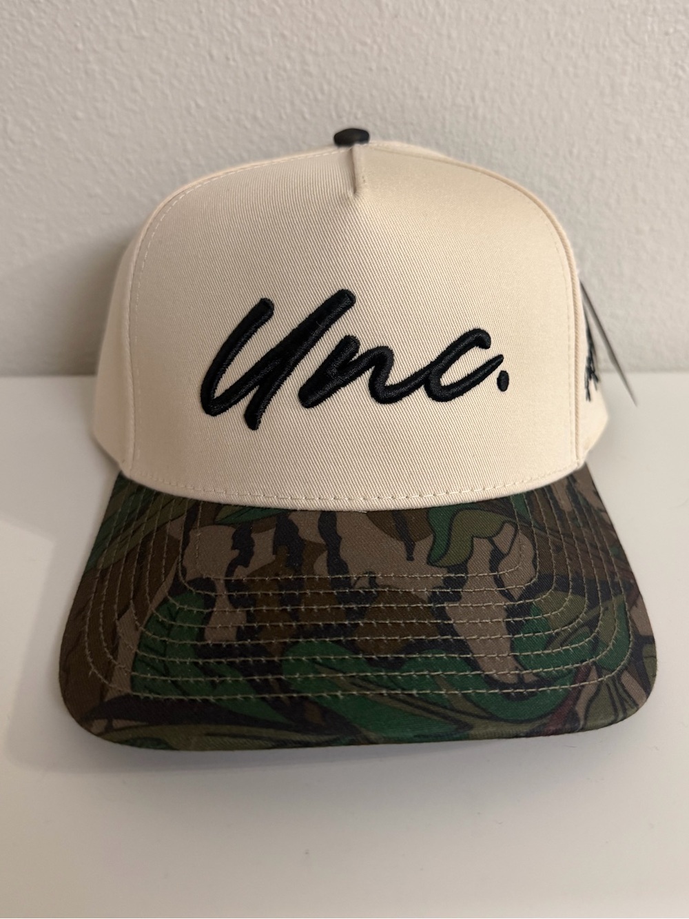 NWT Mad Hatter Camo Unc Hat
